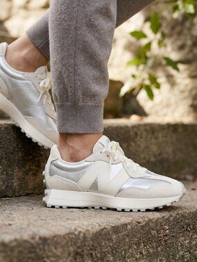 New Balance 327 Casual Women Sneakers Shoes Athletic Silver White ⚡️ size 7.5 ⚡️